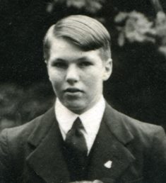 John Robert Salmon (Prefects, 1943).